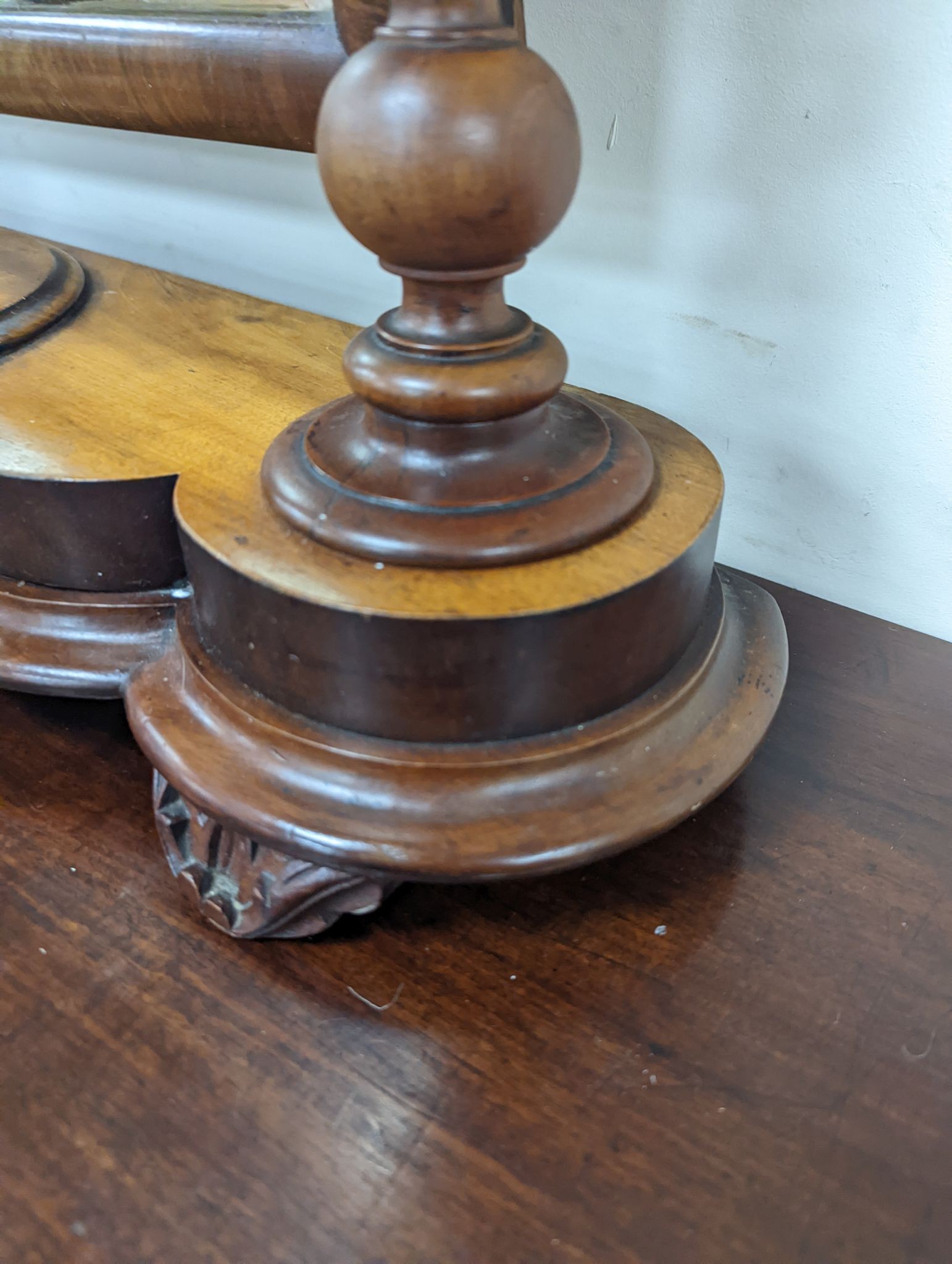 A Victorian mahogany barley twist toilet mirror, width 78cm, depth 29cm, height 76cm